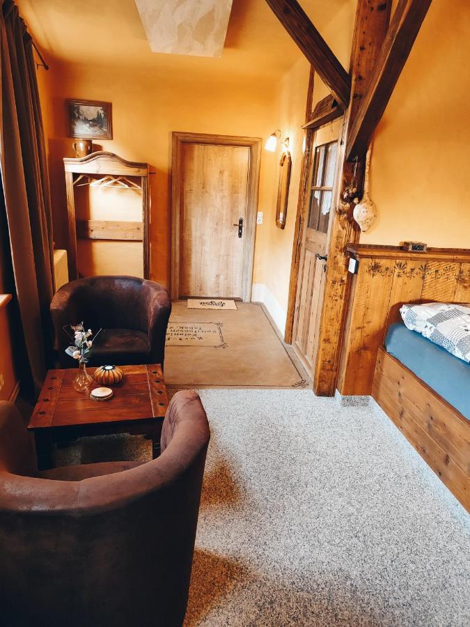 Vintage Viktoria Appartement Bad Klosterlausnitz